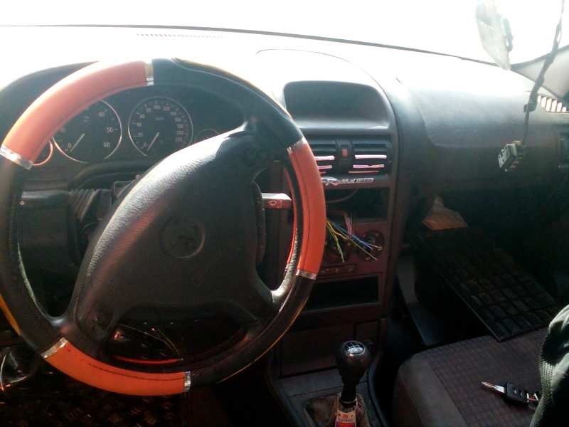 opel astra g berlina del año 2003