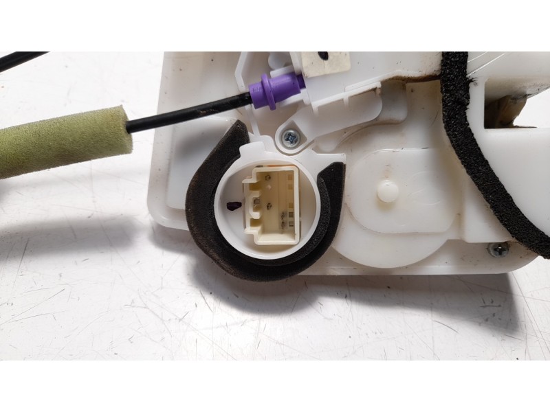 Recambio de cerradura puerta trasera izquierda para mazda 3 lim. () luxury referencia OEM IAM BHS273310B  