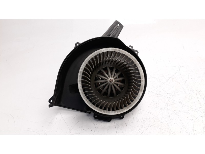 Recambio de ventilador calefaccion para volkswagen polo (6c1) 1.2 tsi referencia OEM IAM 6R1819015 34005 