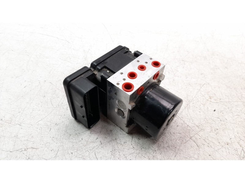 Recambio de abs para land rover evoque referencia OEM IAM BJ322C405AG  