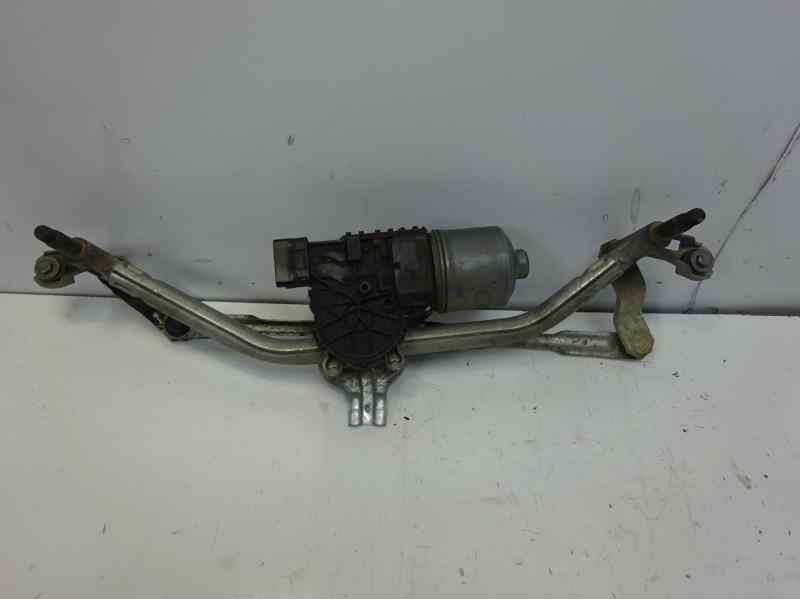 Recambio de motor limpia delantero para peugeot 207 xs referencia OEM IAM 0390241540  