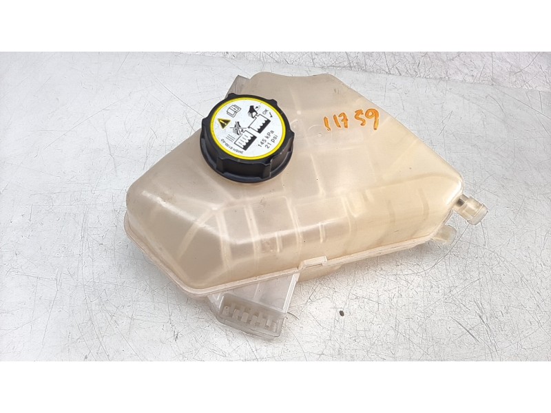 Recambio de deposito expansion para ford fiesta (cb1) ghia referencia OEM IAM 8V218K218  