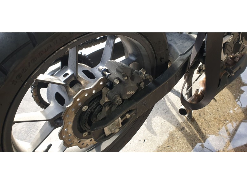 Recambio de pinza de freno trasera para honda cb 500x cb 500x referencia OEM IAM 43150MJWJ11  