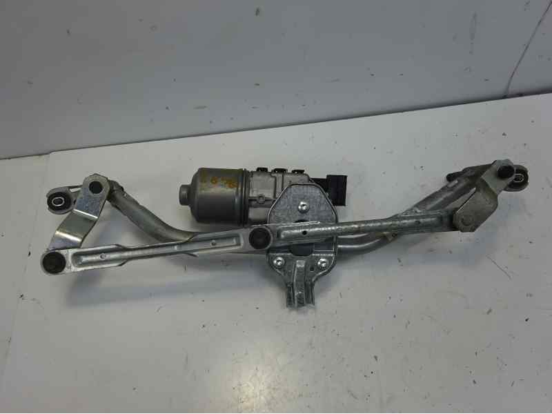 Recambio de motor limpia delantero para peugeot 207 xs referencia OEM IAM 0390241540  