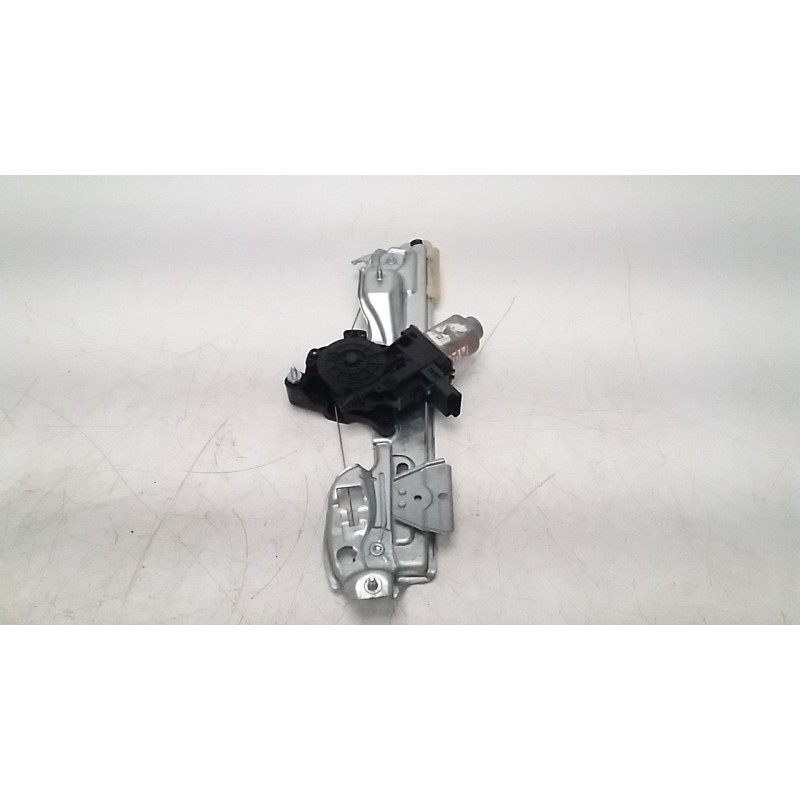 Recambio de elevalunas trasero derecho para renault megane iv berlina 5p 1.5 blue dci diesel fap referencia OEM IAM 827209091R  