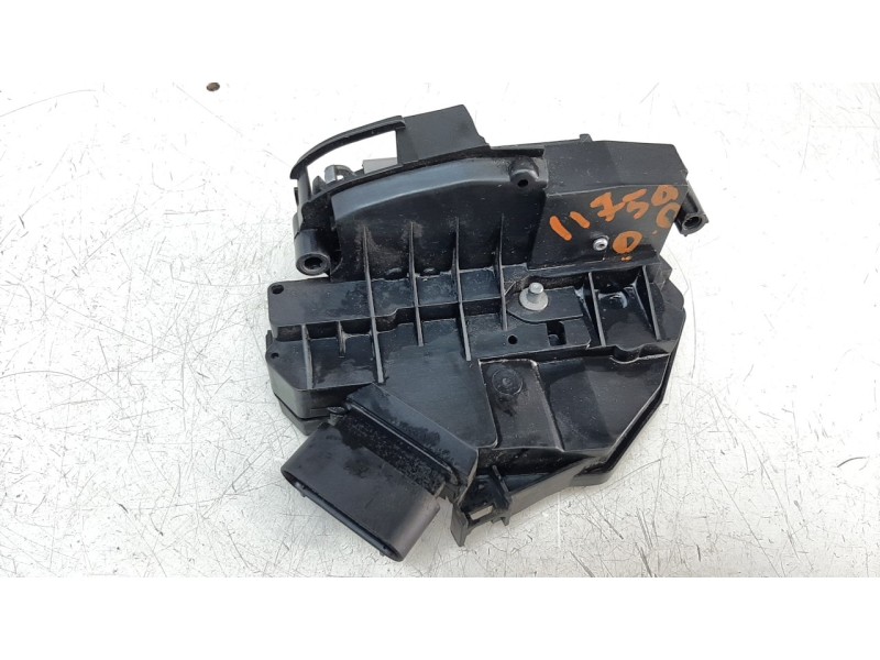 Recambio de cerradura puerta delantera derecha para ford fiesta (cb1) ghia referencia OEM IAM 8A6AA21812BE  