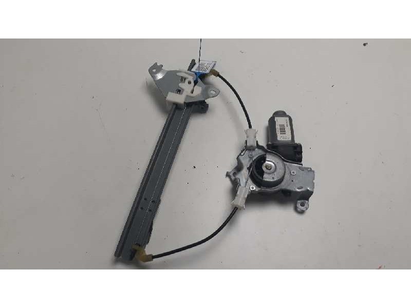 Recambio de elevalunas trasero derecho para nissan qashqai (j10) acenta referencia OEM IAM 82700JD40A 111726 