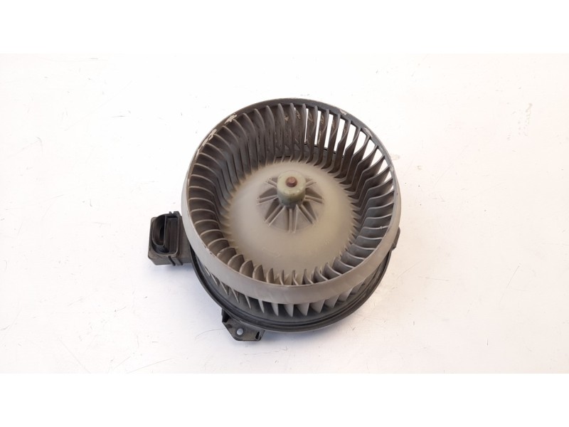 Recambio de ventilador calefaccion para jeep wrangler / wrangler unlimited 2.8 crd cat referencia OEM IAM AY2727000570  