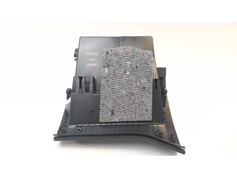 Recambio de guantera para peugeot 308 1.2 12v e-thp referencia OEM IAM 9677995177  