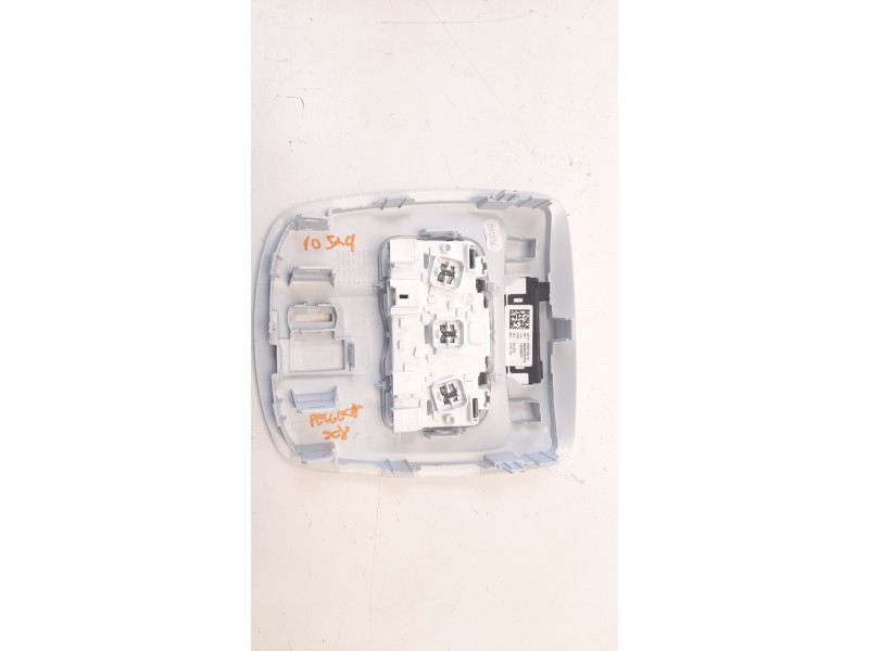 Recambio de luz interior para peugeot 308 1.2 12v e-thp referencia OEM IAM 96887290PR  