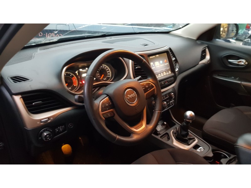 jeep cherokee del año 2015