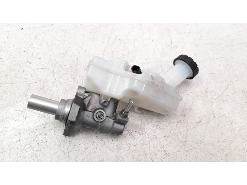 Recambio de bomba freno para renault captur ii 1.3 tce referencia OEM IAM 460117786R  