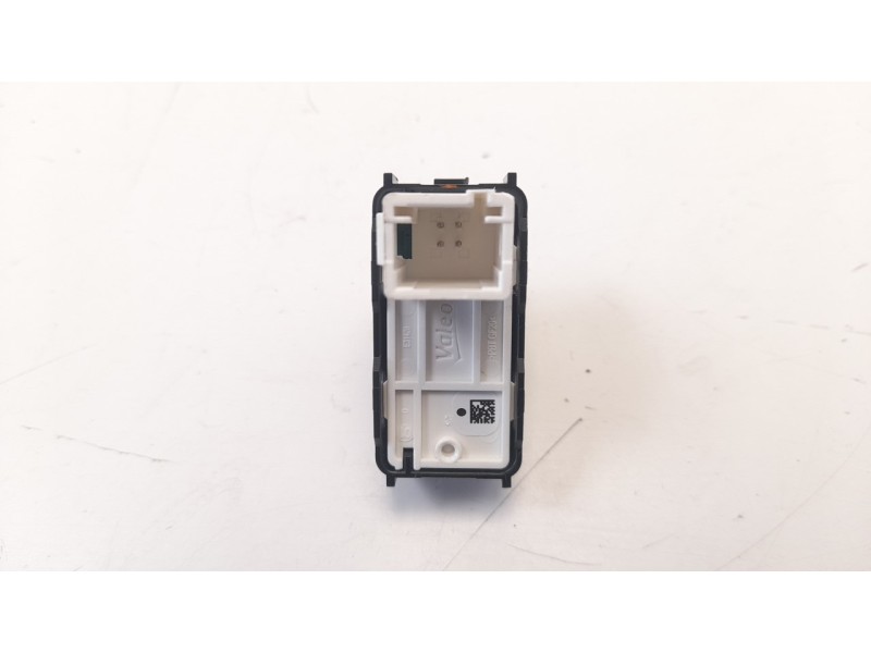 Recambio de mando elevalunas trasero derecho para peugeot 308 1.2 12v e-thp referencia OEM IAM 96762292ZD IAF240007CP 