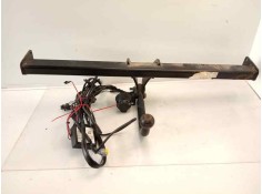 Recambio de enganche remolque para dacia duster ii prestige referencia OEM IAM 8201684327   2