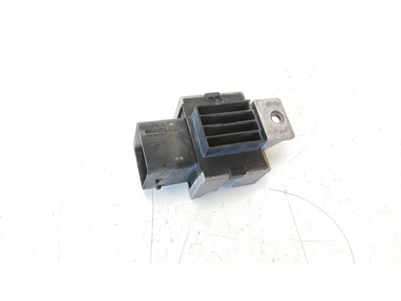 Recambio de caja precalentamiento para land rover evoque referencia OEM IAM 9663824880  