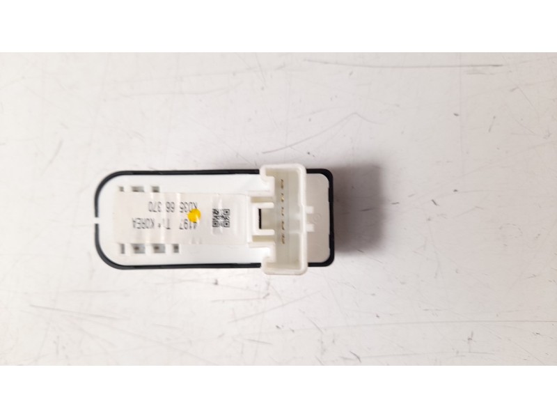 Recambio de mando elevalunas trasero derecho para mazda 3 lim. () luxury referencia OEM IAM KD3566370  