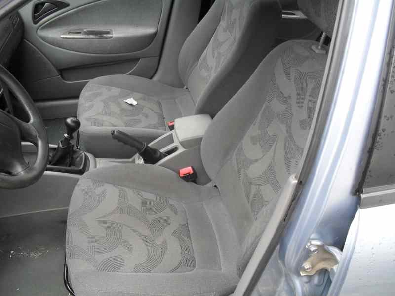 daewoo nubira berlina del año 2002