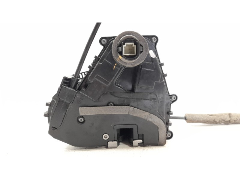 Recambio de cerradura puerta delantera derecha para renault captur ii 1.3 tce referencia OEM IAM 805024067R  