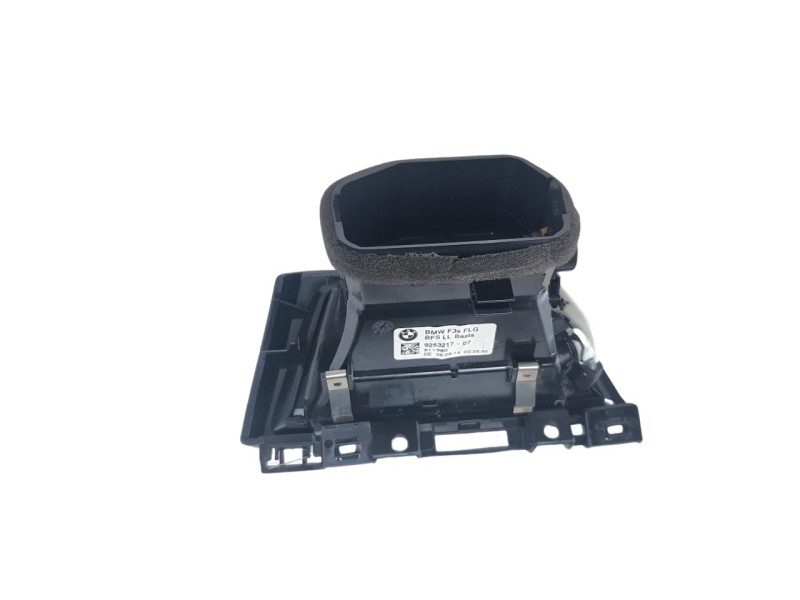 Recambio de rejilla aireadora para bmw serie 3 lim. (f30) 2.0 turbodiesel referencia OEM IAM 9253217  