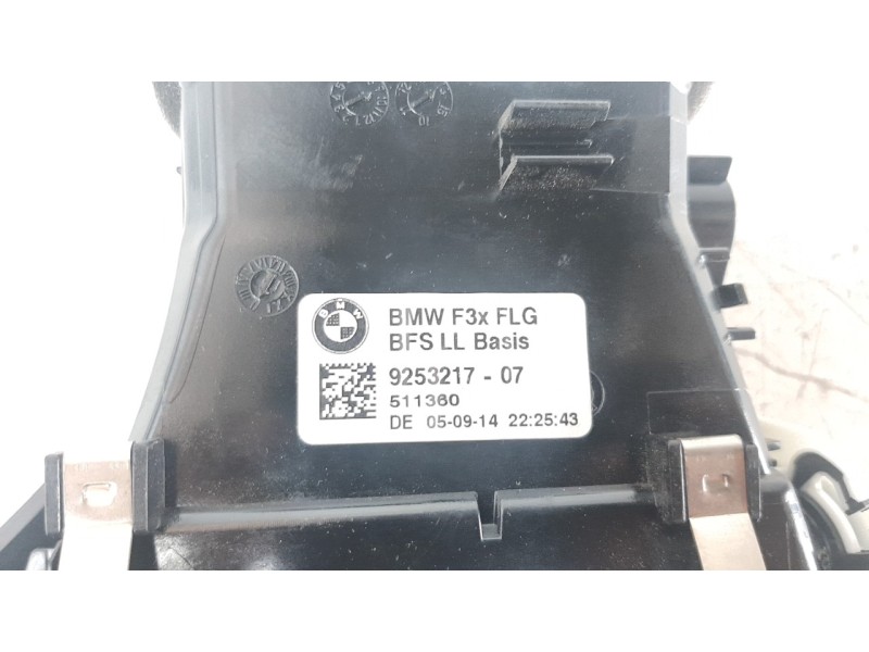 Recambio de rejilla aireadora para bmw serie 3 lim. (f30) 2.0 turbodiesel referencia OEM IAM 9253217  