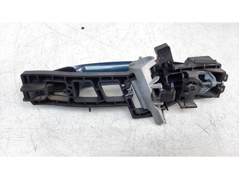 Recambio de maneta exterior delantera derecha para ford fiesta (cb1) ghia referencia OEM IAM 8A61A224A36  