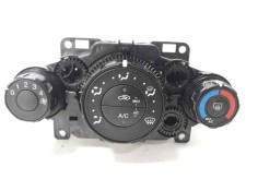 Recambio de mando calefaccion / aire acondicionado para ford fiesta (ccn) trend referencia OEM IAM 8A6118549  