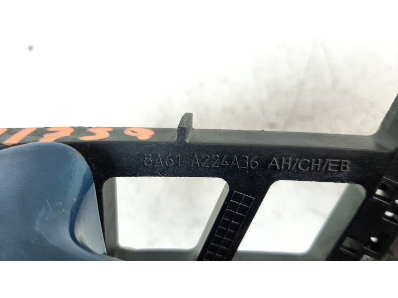 Recambio de maneta exterior delantera derecha para ford fiesta (cb1) ghia referencia OEM IAM 8A61A224A36  