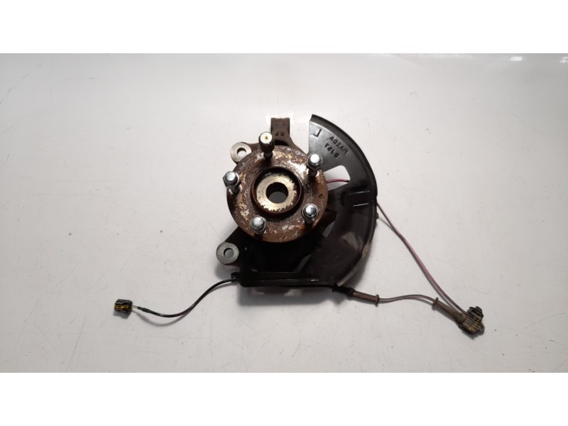 Recambio de mangueta delantera izquierda para mazda 3 lim. () luxury referencia OEM IAM B45A33031  