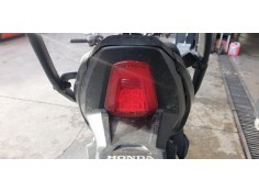 Recambio de luz central de freno para honda cb 500x cb 500x referencia OEM IAM 33701MLRD01   2