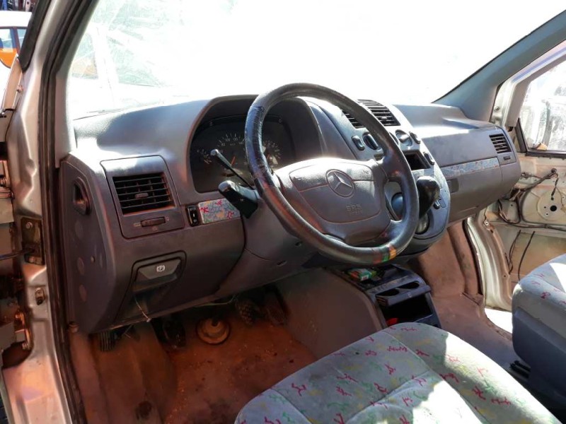 mercedes-benz clase v (w638) del año 1997