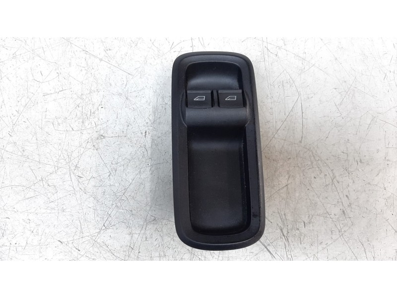 Recambio de mando elevalunas delantero izquierdo para ford fiesta (cb1) ghia referencia OEM IAM 8A6T14A132EC  