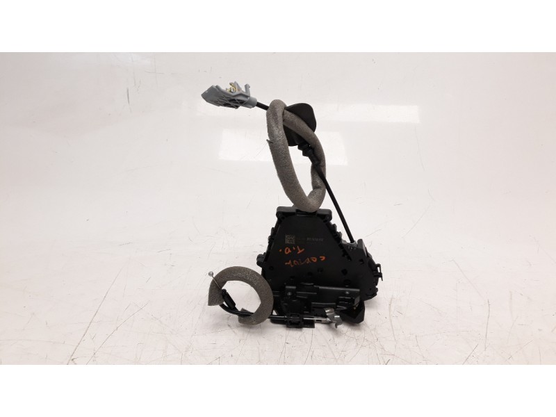 Recambio de cerradura puerta trasera derecha para renault captur ii 1.3 tce referencia OEM IAM 825021122R  