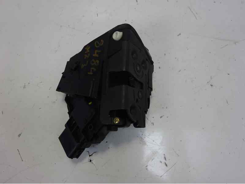 Recambio de cerradura puerta trasera derecha para mazda 3 berlina (bk) referencia OEM IAM 3N6AA264112B  