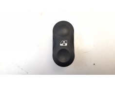 Recambio de mando elevalunas delantero derecho para dacia duster 1.5 dci diesel fap cat referencia OEM IAM 8200602227  