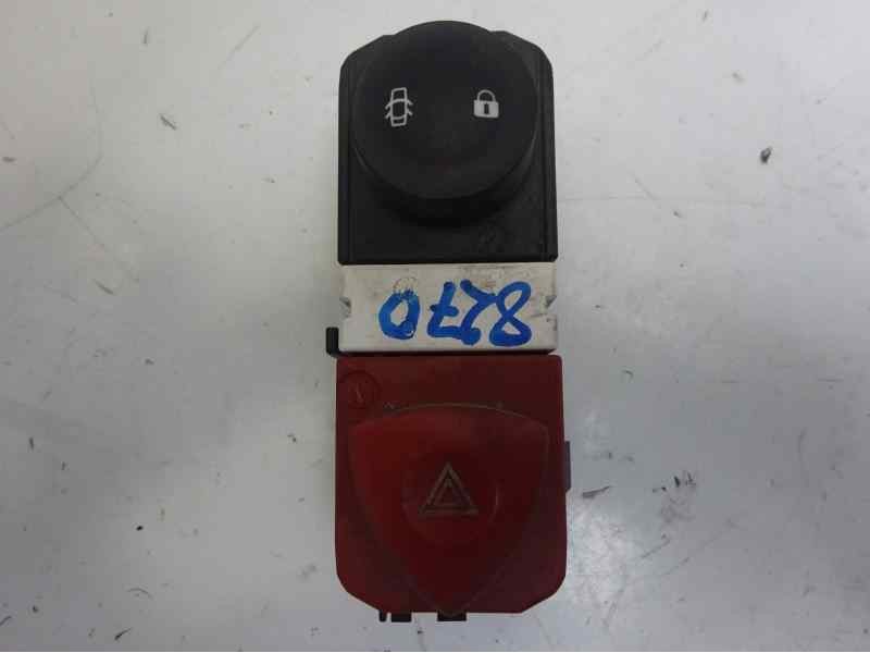 Recambio de warning para renault scenic ii luxe privilege referencia OEM IAM 8200095493 8200109723 8200107808