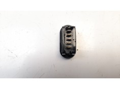 Recambio de mando elevalunas delantero derecho para dacia duster 1.5 dci diesel fap cat referencia OEM IAM 8200602227   2