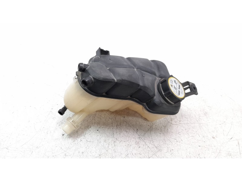 Recambio de deposito expansion para land rover evoque referencia OEM IAM BJ328K218A  