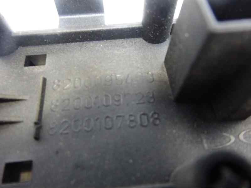 Recambio de warning para renault scenic ii luxe privilege referencia OEM IAM 8200095493 8200109723 8200107808