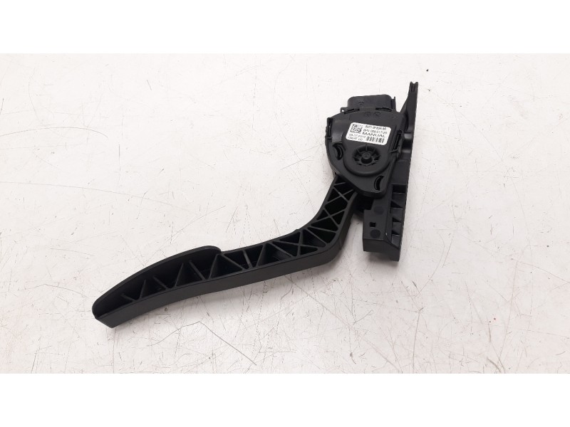 Recambio de potenciometro pedal para ford fiesta (ccn) trend referencia OEM IAM 8V219F836AB 6PV00951720 