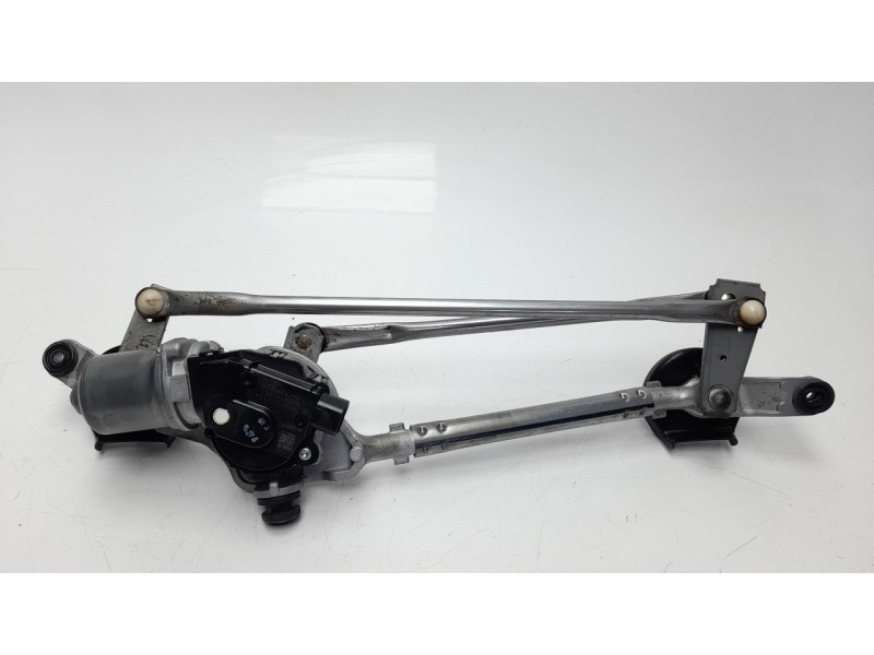 Recambio de motor limpia delantero para subaru outback (b15) 2.5 cat referencia OEM IAM 86511AL010  