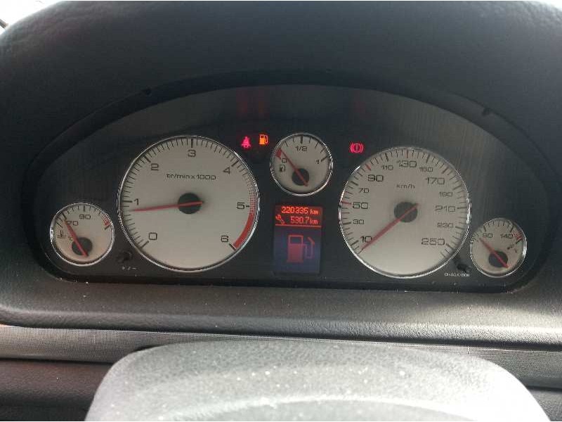 peugeot 407 del año 2009