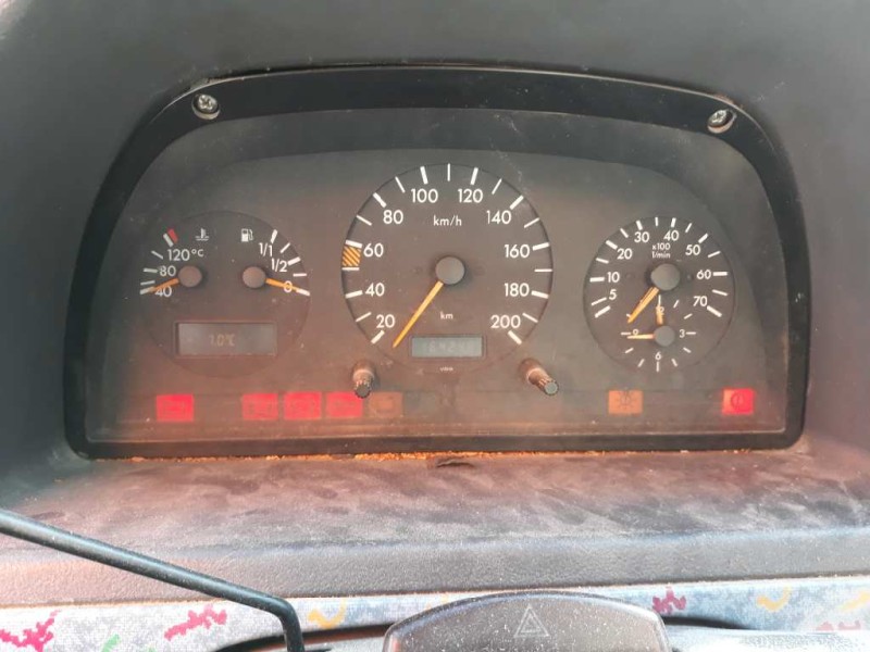 mercedes-benz clase v (w638) del año 1997