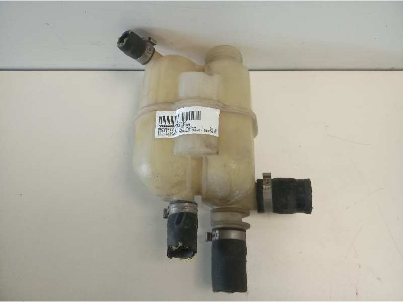 Recambio de deposito expansion para smart coupe cdi pulse referencia OEM IAM 0005768V007  