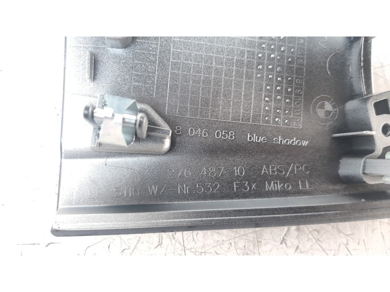 Recambio de moldura para bmw serie 3 lim. (f30) 2.0 turbodiesel referencia OEM IAM 27648710  