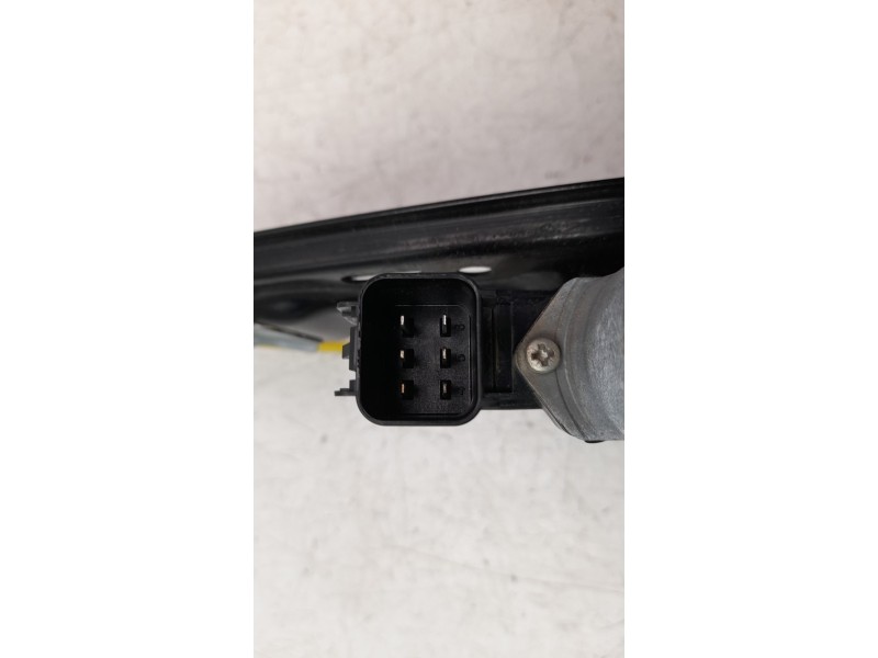 Recambio de elevalunas trasero izquierdo para land rover evoque referencia OEM IAM LR126098  