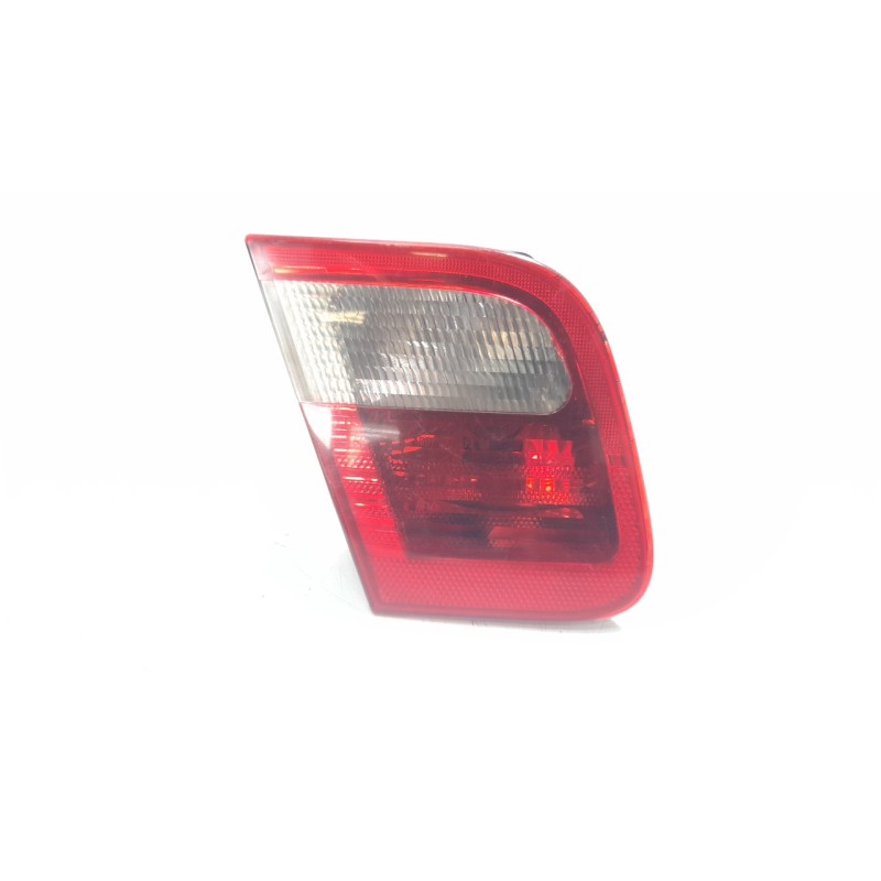 Recambio de piloto trasero derecho interior para bmw serie 3 berlina (e46) referencia OEM IAM 63218364924 103F05084724 BM0184163
