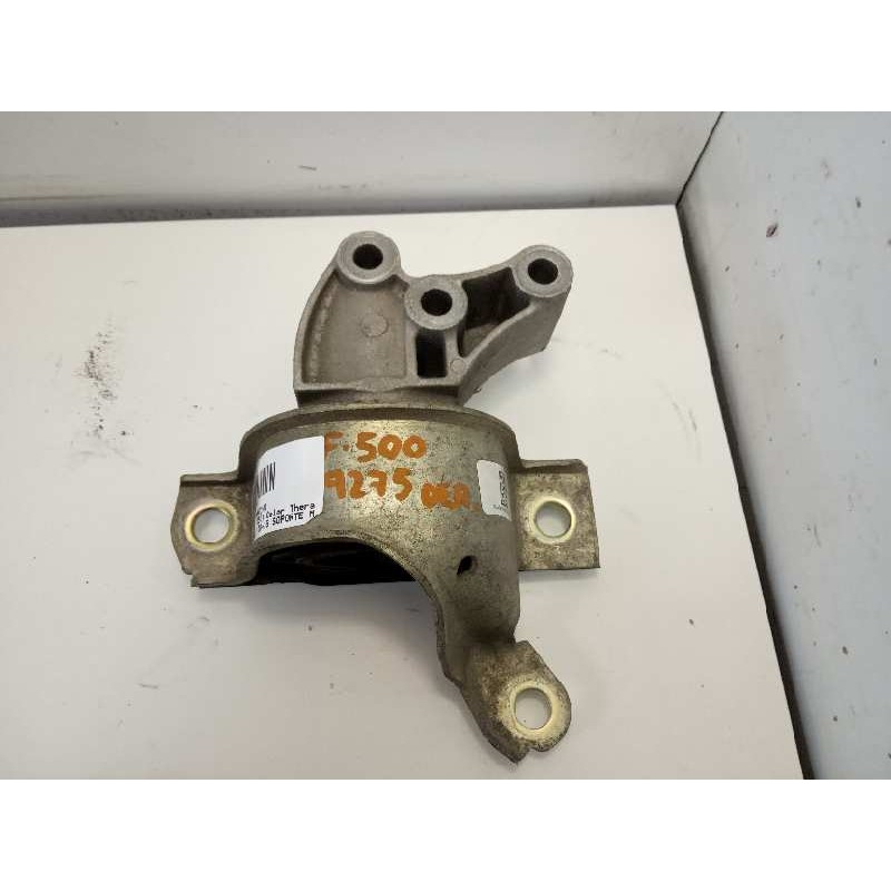 Recambio de soporte motor derecho para fiat nuova 500 (150) color therapy referencia OEM IAM 075011057  