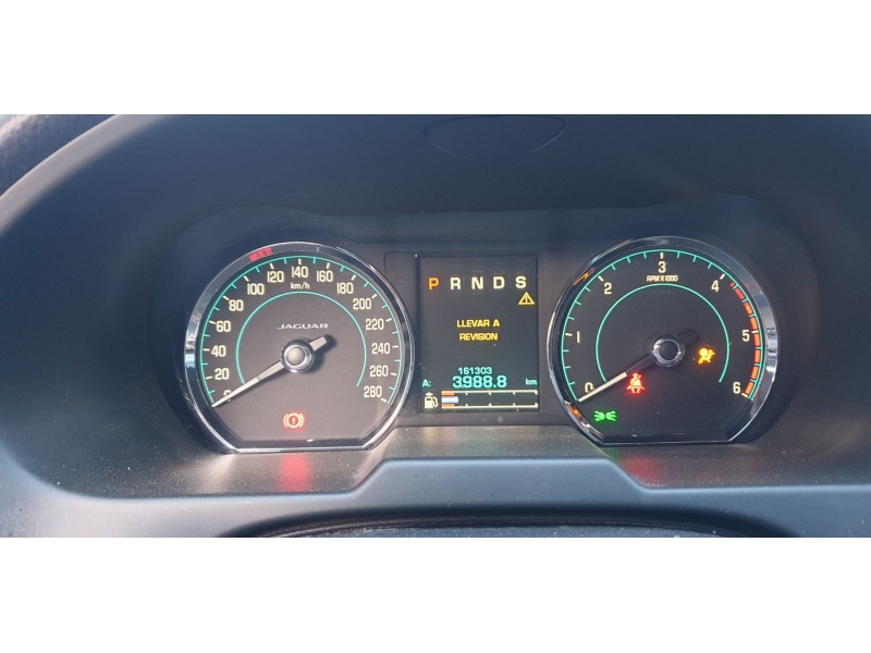 jaguar xf del año 2014