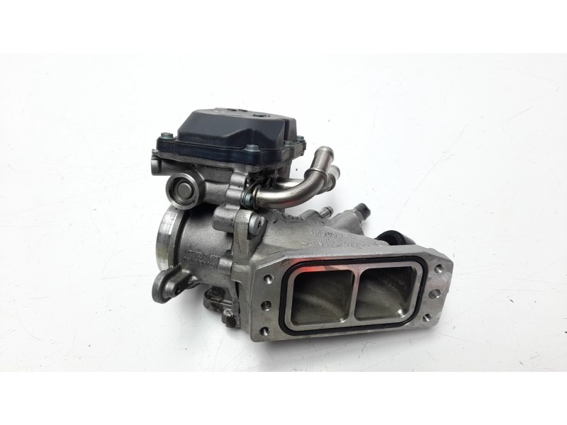 Recambio de caja mariposa para seat leon (5f1) i-tech referencia OEM IAM 04L128063P  