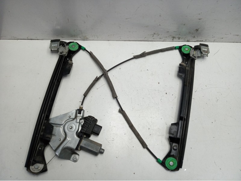 Recambio de elevalunas delantero izquierdo para jaguar x-type 3.0 v6 24v cat referencia OEM IAM C2S51554  
